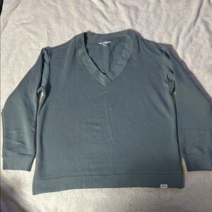 Orvis V-Neck Long Sleeve Top
